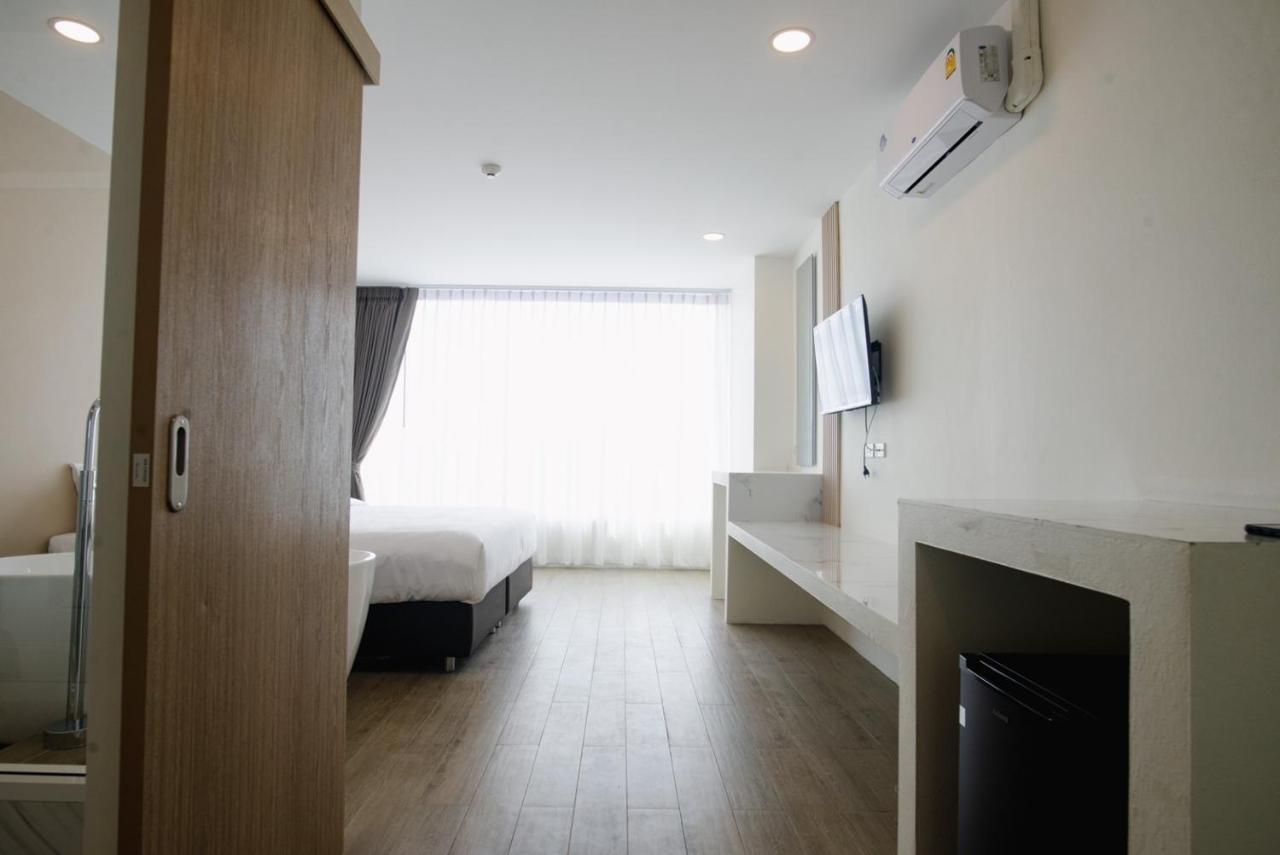 Hotel Agnes Buriram Kültér fotó