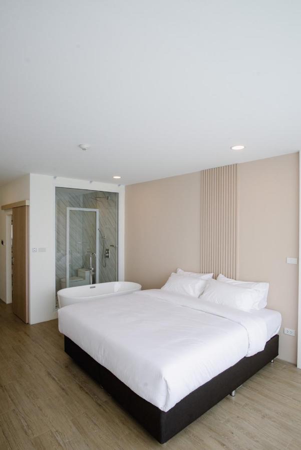 Hotel Agnes Buriram Kültér fotó