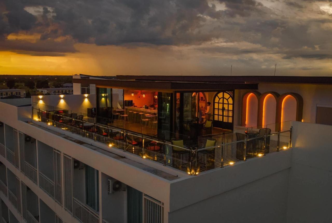 Hotel Agnes Buriram Kültér fotó