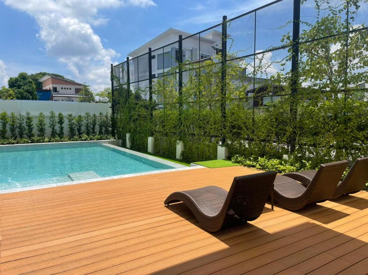 Hotel Agnes Buriram Kültér fotó