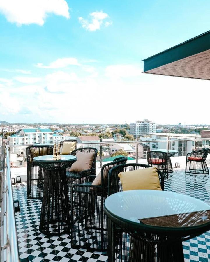 Hotel Agnes Buriram Kültér fotó